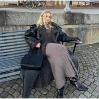 Chaqueta Larga de Lana de Oveja con Detalles de Parche Abrigo de Invierno Cálido con Cinturón y Bolsillo Moda Callejera Femenina 2024 - details 21