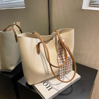 Bolso cruzado de mujer, bolso de moda, gran capacidad, bolso de viaje, bolso de mano, versátil, bolsillo oculto con cremallera, antirrobo, cuero de PU - details 0