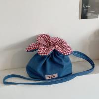 Paquete ligero de bolsillo con cordón de flores, bolsa de almacenamiento, bolso de flores de estilo coreano, bolso de hombro de mezclilla satinado a cuadros, compras - details 13