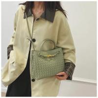 Bolso de hombro popular bolso de diseñador de cuero clásico bolso cruzado de mujer elegante - details 11