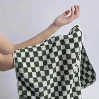 Toalla de Algodón Suave y Absorbente Diseño a Cuadros Multicolor Ideal para Cocina, Baño, Hotel - details 5