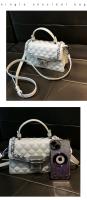 Bolso de mujer de la marca Hong Kong2025Nueva Bolsa Cuadrada Pequeña Acolchada de Alta Gama, Bolso de Hombro Cruzado Blanco - details 13