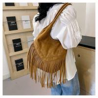 Bolso grande de viento para mujer, bolsa de hombro de cuero abrasivo con flecos, a la moda, Europa y Estados Unidos, 2025 - details 9