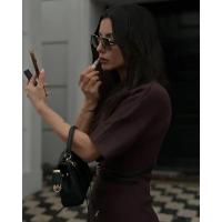 Vestido Elegante de Plechos BUNO Moda en Punto Cálido con Cuello Redondo y Mangas Cortas - details 4