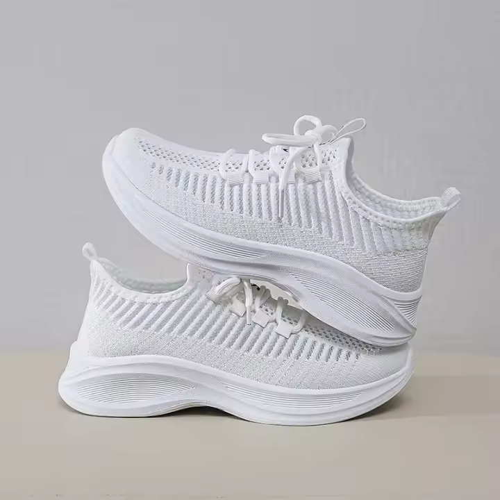 Zapatillas de deporte a la moda para mujer, zapatos informales de malla transpirable con tejido de mosca, suela suave hueca, para exteriores - 1