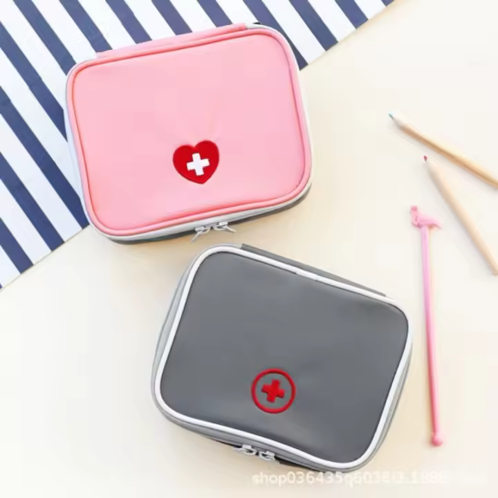 2 Piezas Botiquín de Emergencia Portátil - Bolsa Táctica Impermeable para Hogar, Camping, Senderismo |   Kit Primeros Auxilios con Organizador de Medicinas |   ¡Oferta Limitada! - 1
