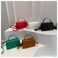 Bolso cuadrado pequeño, simple y a la moda, hermoso bolso 2025, nuevo bolso de hombro, bolso de mensajero de cercanía. - details 0