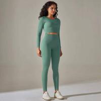 Conjunto de yoga sin costuras para mujer, top corto de manga larga, sujetador deportivo, leggings para correr de cintura alta, ropa de gimnasio - details 10