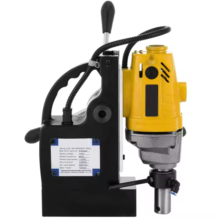 SucceBuy MD40 1-1/2 pulgadas. Prensa de taladro magnético eléctrico, perforadora de 1100W con juego de cortadores HSS de 11 piezas - 1