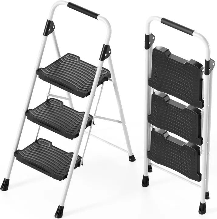 Escalera Plegable 4 Peldaños, Carga hasta 400 kg, Escalera de Tijera con Pedales Antideslizantes Anchos, Barandilla, Escalón Robusto de Acero Hogar Oficina Jardín, Blanco - 1