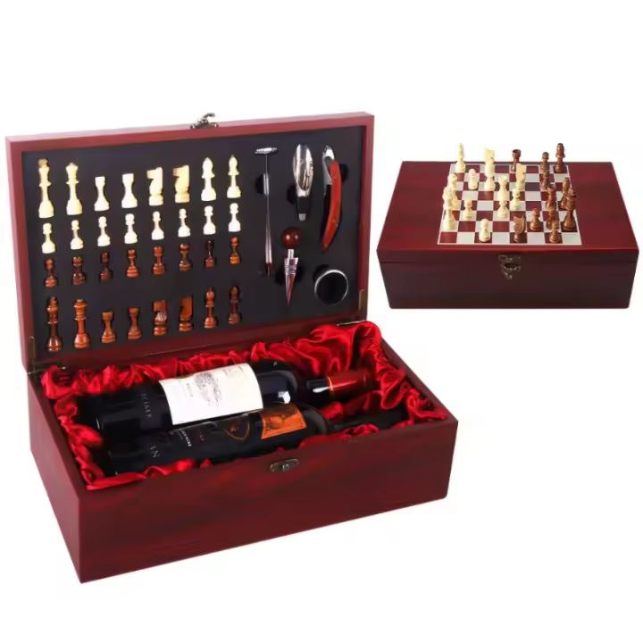 Sacacorchos, juego de accesorios para vino Set Sommelier Premium 4 Piezas - Estuche Caoba con Tablero Ajedrez, Almacena 2 Botellas, Accesorios Bambú/Acero Inox, Ideal para Regalo y Degustaciones(Termómetro no incluido) - 1