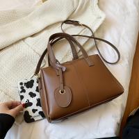 Bolso de Hombro Conversible Rico Marrón Bolso de Mano Elegante con Cierre de Cremallera, Correa Ajustable, Espacio Grande, Textura Suave Ideal para Trabajo, Eventos Casuales y Formales, Versátil Carryall - details 3