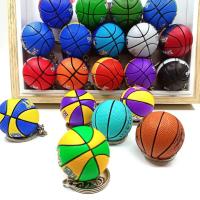 Llavero modelo de baloncesto 3D, recuerdo de aficionado al deporte, llavero de regalo para hombre de colección de decoración de coche - details 0