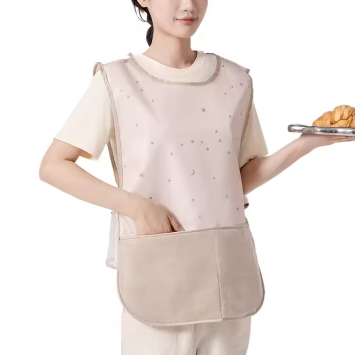 Delantal portátil limpiable resistente a las manchas, delantal lavable a mano de poliéster a prueba de aceite, impermeable con bolsillo, bata para el hogar y comedor - 1