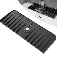 Fregadero de retención de drenaje, grifo antipulverización y de silicona, almohadilla absorbente de agua a prueba de salpicaduras, accesorios de baño y cocina - details 10