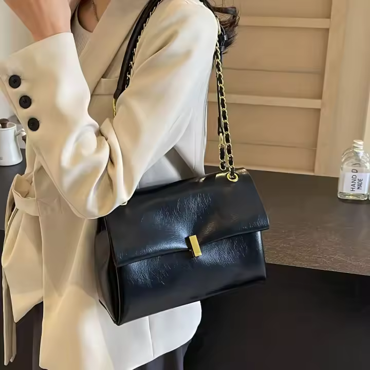 Bolso de mano de gran capacidad para mujer - Bolso de hombro minimalista de poliéster negro con cierre de cierre en tono dorado, acabado duradero con bordes de aceite y diseño elegante para desplazamientos, trabajo, viajes, bolso de trabajo |   Bolso con - 1