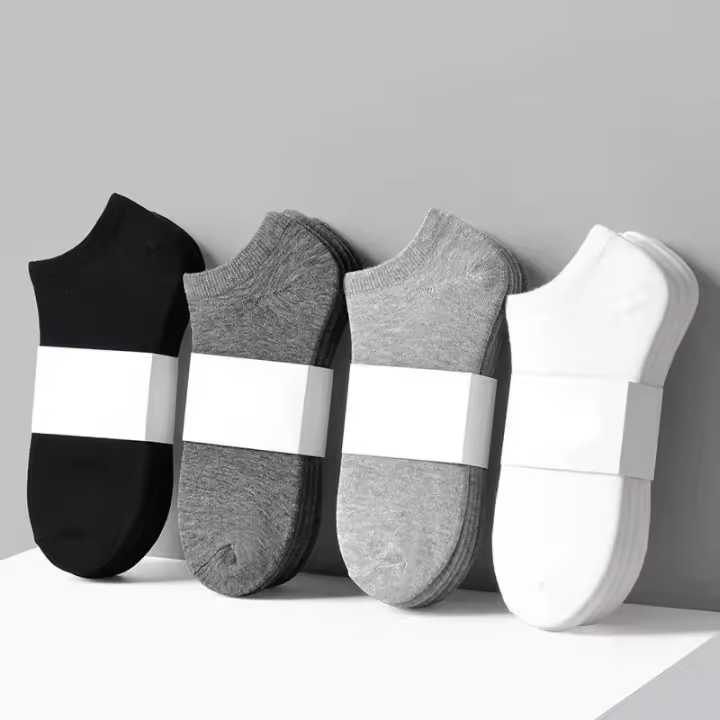 Conjunto de 3 Calcetines Bajos para Hombre - Negro, Blanco y Gris, Desodorantes y Absorbentes del Sudor, Tejido 100% Poliéster con Puños Acanalados para Deporte y Uso Diario - 1