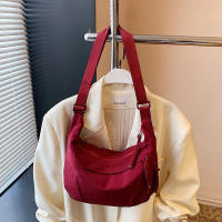 Bolso cruzado minimalista de gran capacidad para mujer, bolso pequeño de hombro para estudiante, bolso de dumplings versátil, nuevo estilo - details 34