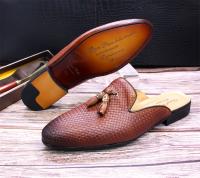 Sandalias puntiagudas de verano en relieve tejidas de cuero - details 5