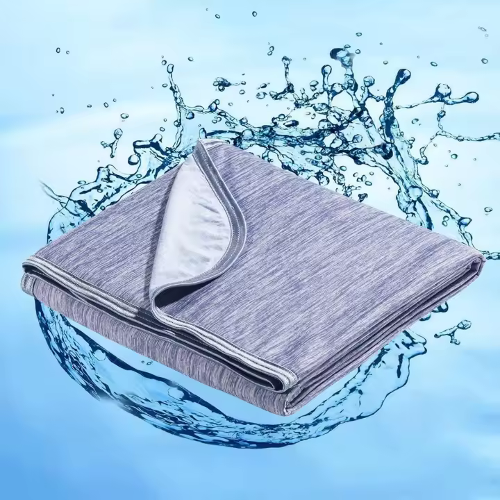 Marchpower Manta Verano de Frescura 150×200cm, ARC-Chill 3.0 Manta Cama con Fibra de Enfriamiento Japonesa Q-MAX>0.5,Transpirable Suave,Anti Estático,2 Caras,Alivia el Sudor y Mejora la Calidad del Sueño-Azul - 1