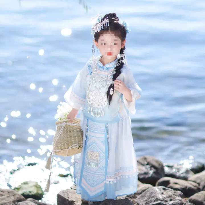 Conjunto nacional Hanfu para niños, disfraz de actuación del 3 de marzo, estilo étnico Miao, primavera/verano, 2025 - 1