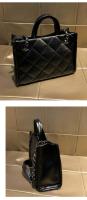 Bolso para mujer con letras de diamantes de lujo de marca Hong Kong2025Nueva moda de alto grado de un hombro bolsa de axilas - details 14