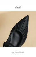 Cabeza puntiaguda con hebilla de perla, tacón bajo, hoja de loto arrugada, cabeza puntiaguda, suela plana, solo zapato - details 4