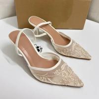 Zapatos de tacón de novia rojos de marca de diseñador para mujer, zapatos de vestir de tacón alto con cordones y hojas bordadas en la espalda, glamurosos - details 3