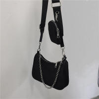 Bolso de diseñador para mujer, bolso de hombro de nailon vintage con cadena, a la moda - details 17