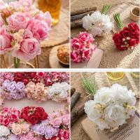 Ramo de rosas artificiales de 8 cabezas, flores de rosas de seda elegantes de tacto Real, plantas falsas de lujo hechas a mano, decoración de boda - details 2