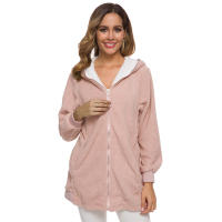 Suéter de lana con chaqueta de lana de cordero con capucha y cremallera para mujer - details 6