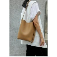 Bolso de Cuero de Vaca de Gran Tamaño Bolso Versátil para Mujeres Nuevo Bolso de Hombro 2025 - details 7