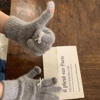 Preciosos guantes de punto con lazo de perlas y pantalla táctil, guantes de invierno de Color sólido con lazo para mujer, manoplas cálidas a prueba de viento para mujer - details 2
