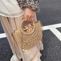 Bolso de playa de media luna de vid de hierba tejido a mano, bolso de hombro hueco de verano para mujer de gran capacidad - details 32