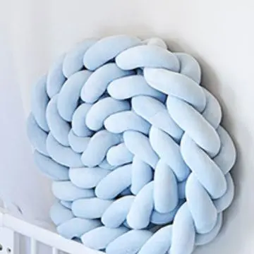 Almohada de bola anudada larga trenzada, Bola de nudo, trenza de tres hebras, decoración de habitación de niños, envolvente de cama - 1