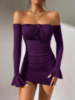 Vestido morado de mujer con falda corta de clavícula - details 6