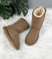 Botas de nieve básicas clásicas de Australia para mujer, zapatos de goma antideslizantes cálidos con forro de lana de cuero genuino 100% a media pantorrilla para invierno - details 2