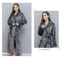 Albornoz de hombre y mujer con 2 bolsillos, suave, absorbente y cómodo - details 4