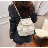 Mochila de mujer con cadena de rombos 2025 nueva mochila versátil de moda de primavera mini mochila - details 49