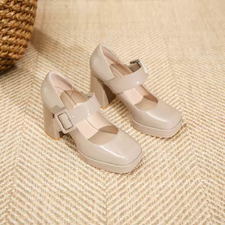 Zapatos Mary Jane de tacón alto con punta cuadrada, hebilla y tacón grueso. - 1