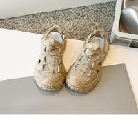 Compañero de clase 2025 verano nuevos niños suela suave versátil niñas playa deportes y ocio escuela campus correr niños sandalias - details 7