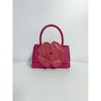 Bolso Messenger de Cuadrado Pequeño con Cadena de Flor Rosa de Diamantes de Imitación Brillantes - details 12