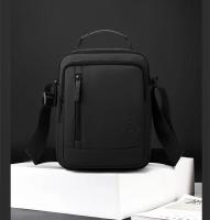 Bolso mensajero de nailon de estilo informal y elegante de alta calidad para hombres - details 2