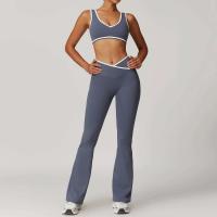 Scrunch - Conjunto de yoga corto para mujer, sujetador relleno en contraste rosa, pantalones cortos cruzados, pantalones deportivos de cintura alta, Fiess Gym Tre, ropa deportiva - details 35