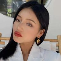 Joyería exquisita de corazón irregular de lujo, tendencia retro, temperamento, pendientes de goteo de resina roja para niñas, regalo para mujer, nuevo - details 4