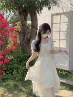 Vestido de manga corta con cuello cuadrado estilo socialité francés para mujer en verano de 2025, con cintura delgada y un sentido de princesa - details 4
