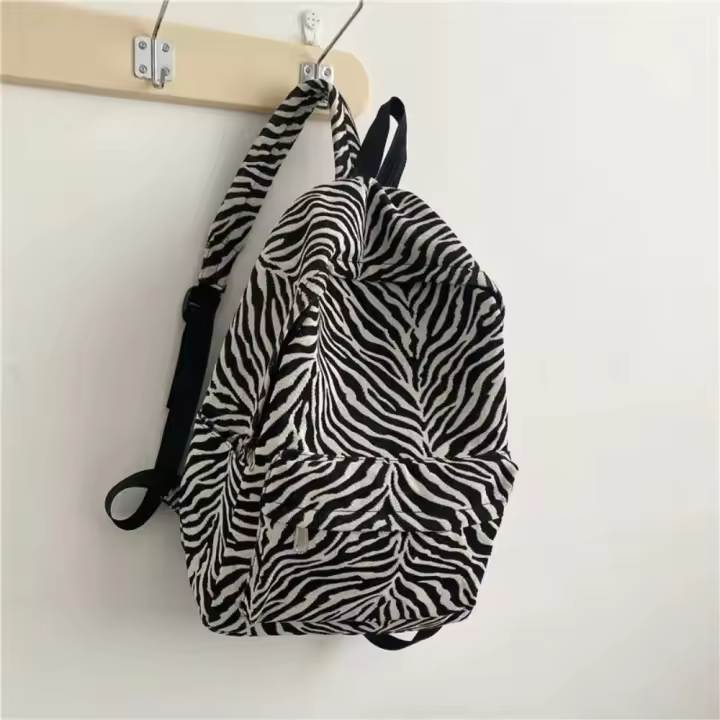 Mochila versátil de nailon para estudiantes, bolso de ordenador de gran capacidad, impermeable, lavable, Unisex, color negro, gris, blanco y rojo - 1