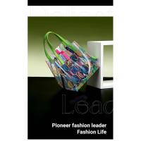 Mochila de Lujo Leten Diseño Creativo de Bolso Madre Transparente Tendencia de Bolso de Hombro para Mujeres Lining de Cuero Exterior de PVC/Vinilo - details 3