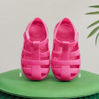 Sandalias con velcro para niños verano 2025 nuevo color sólido niños y niñas bolsa cabeza hueco suela suave bebé jalea sandalias - details 5