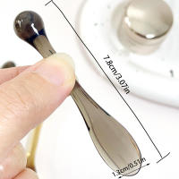 Aplicador de crema para ojos, rodillo de cuchara, palo de masaje transparente, espátulas cosméticas, mascarilla Facial antiarrugas, cuchara de plástico para el cuidado de la piel, 5 uds. - details 0